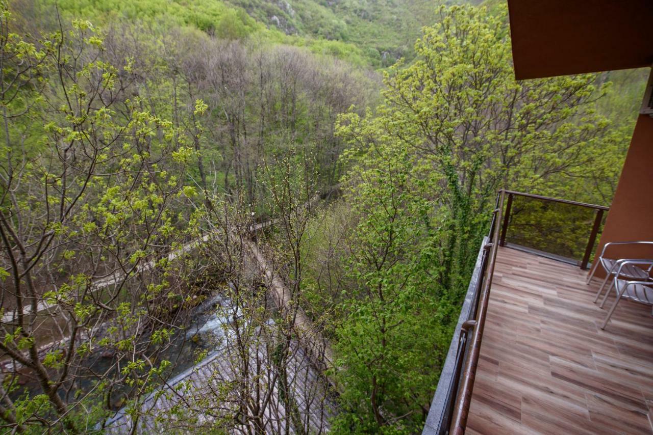 Resort Ujevara E Drinit Peje Exterior foto