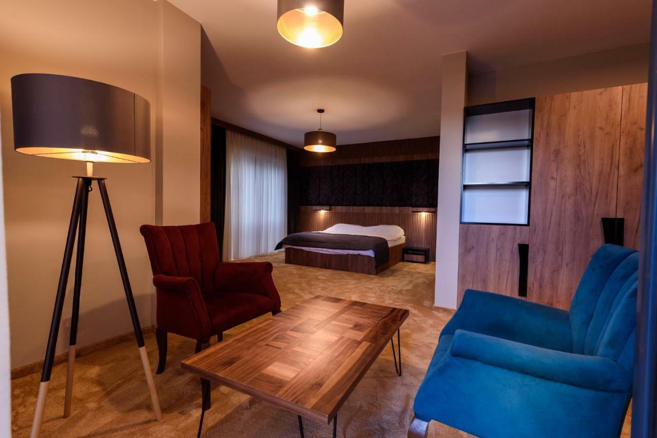 Resort Ujevara E Drinit Peje Exterior foto